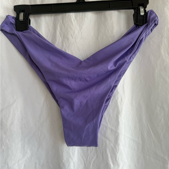 WEWOREWHAT Delilah Bikini Bottom in Amethyst Size Large NEW - Picture 2 of 11